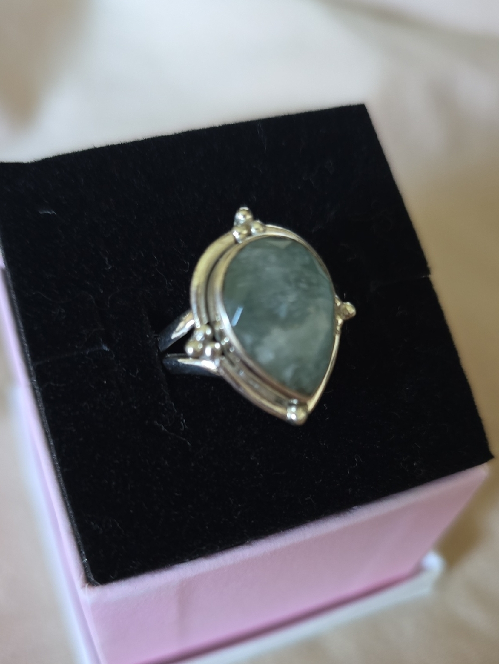 Sterling Silver Teardrop Green Stone Ring